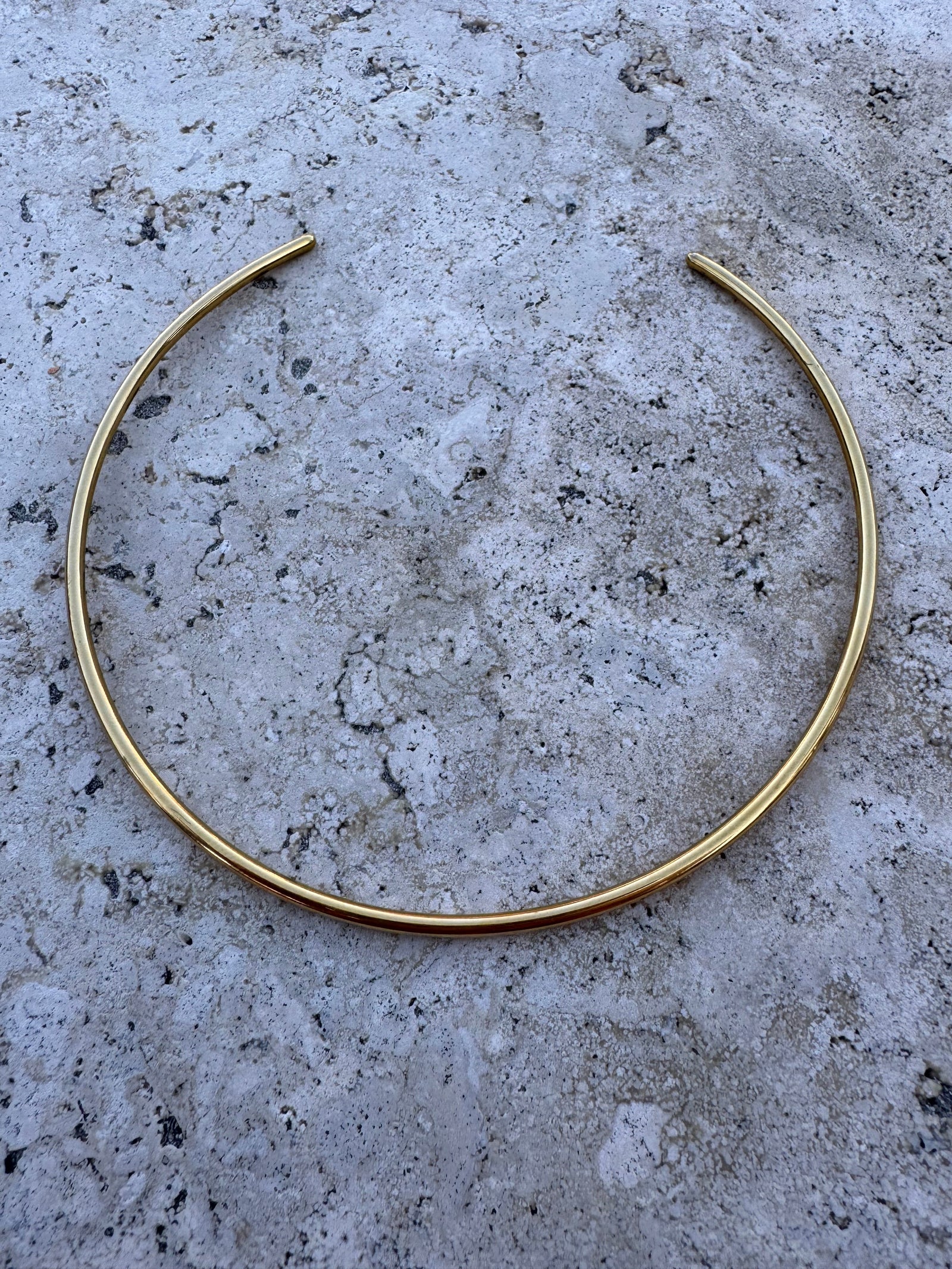Halo choker