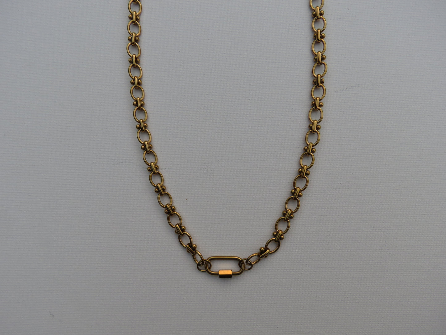 Bolt chain