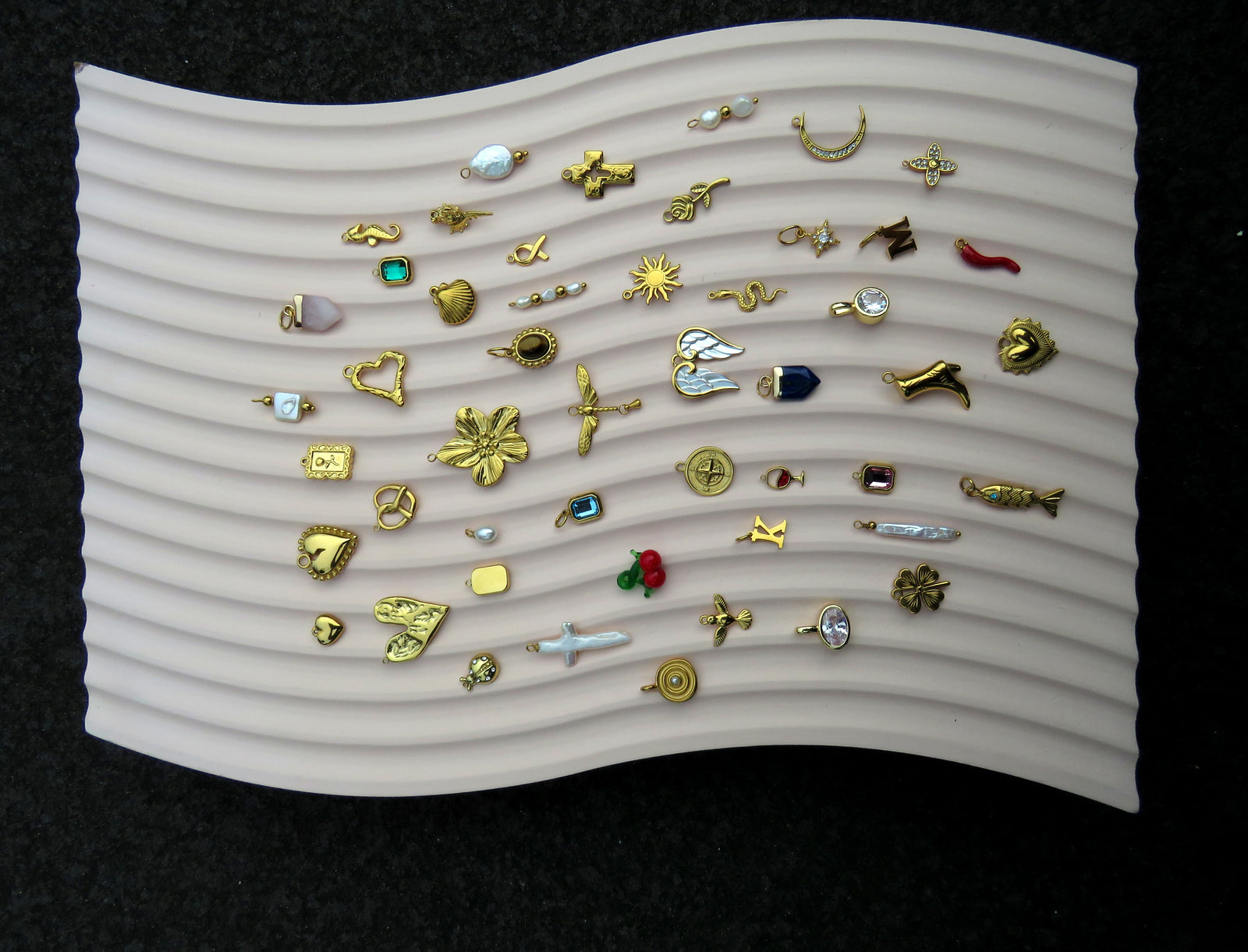 Full charm collection — size reference