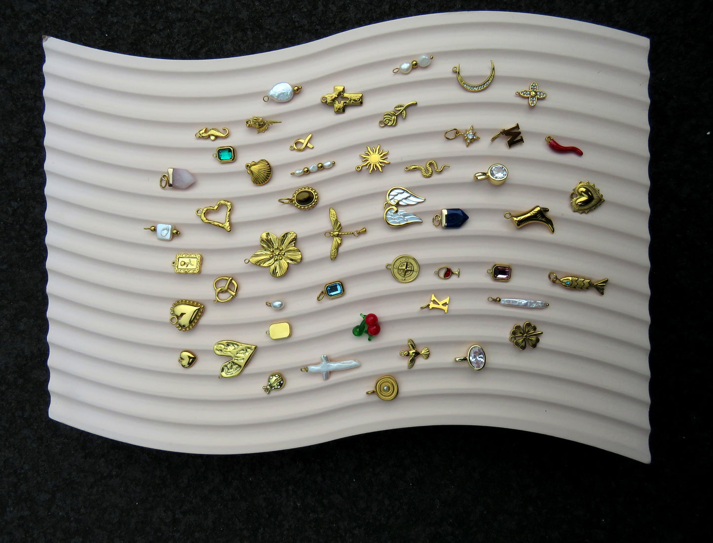 Full charm collection — size reference