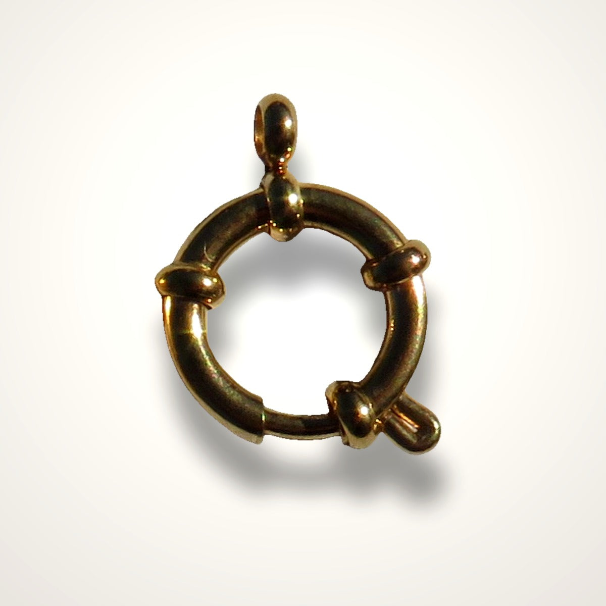 The Bolt clasp
